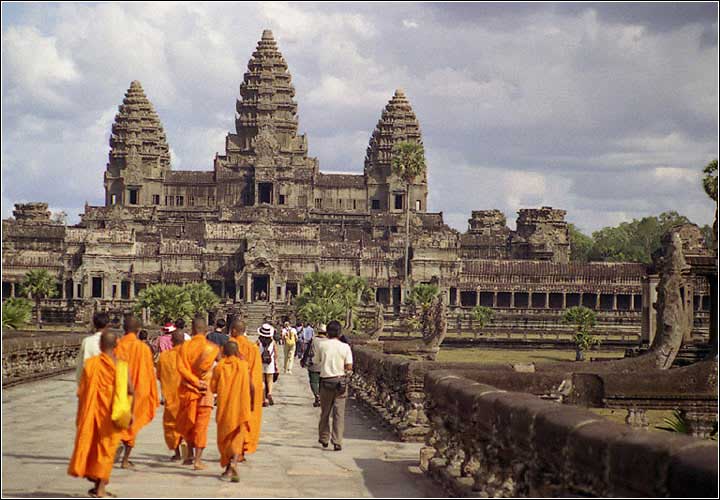 /upimg/allimg/20060912/angkor.jpg